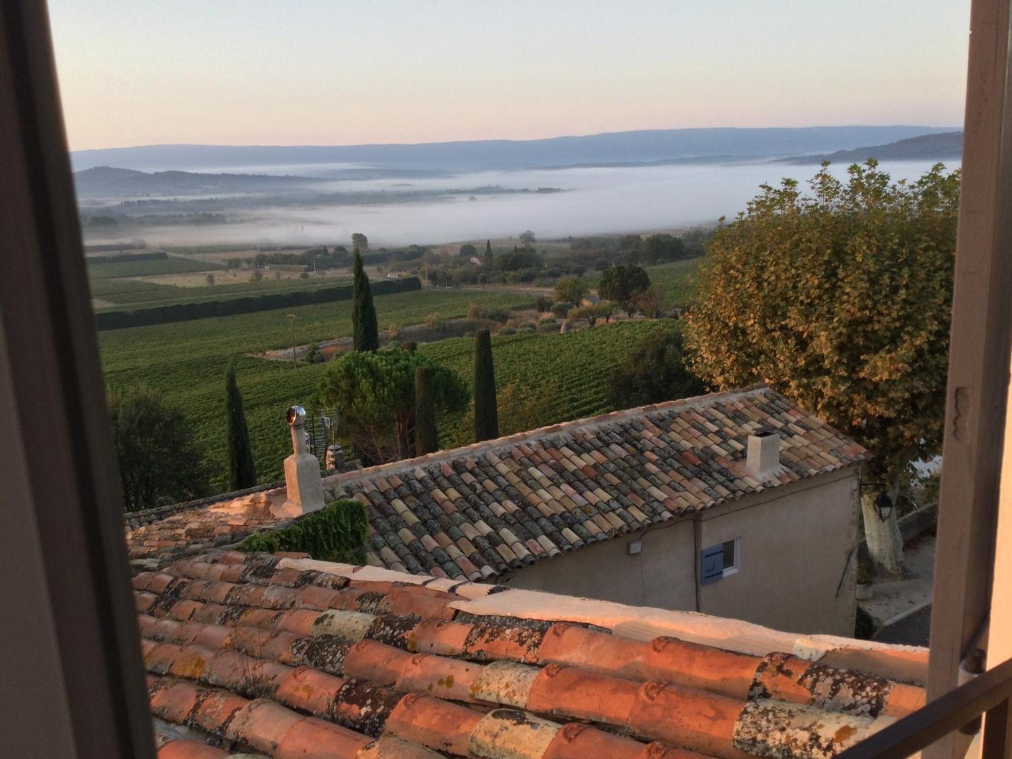 Lovely Views In Secret Provence Joucas Kültér fotó